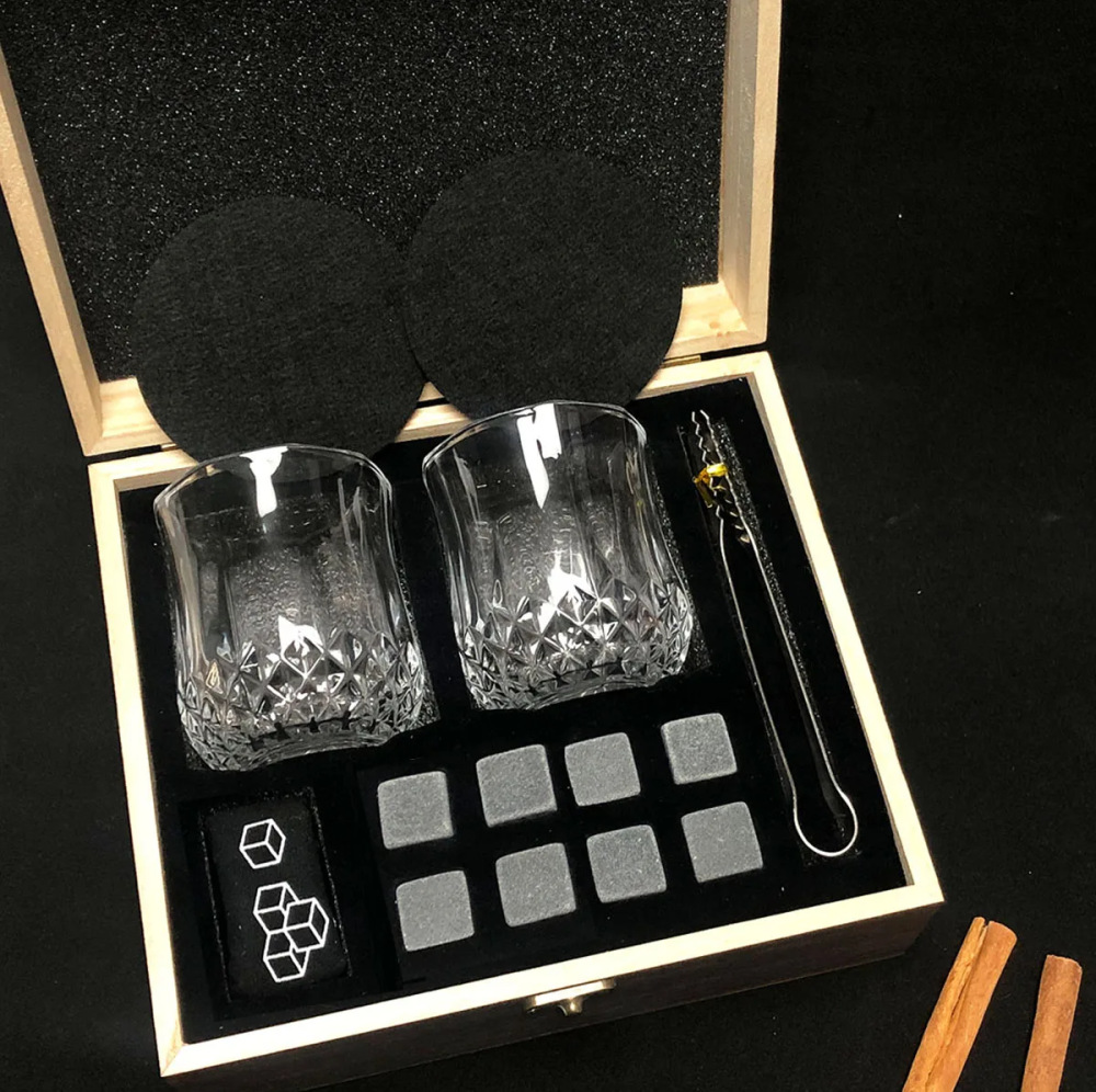 Whiskey Stones Gift Set, 8 Reu - Whiskey Stone Set recension och pris