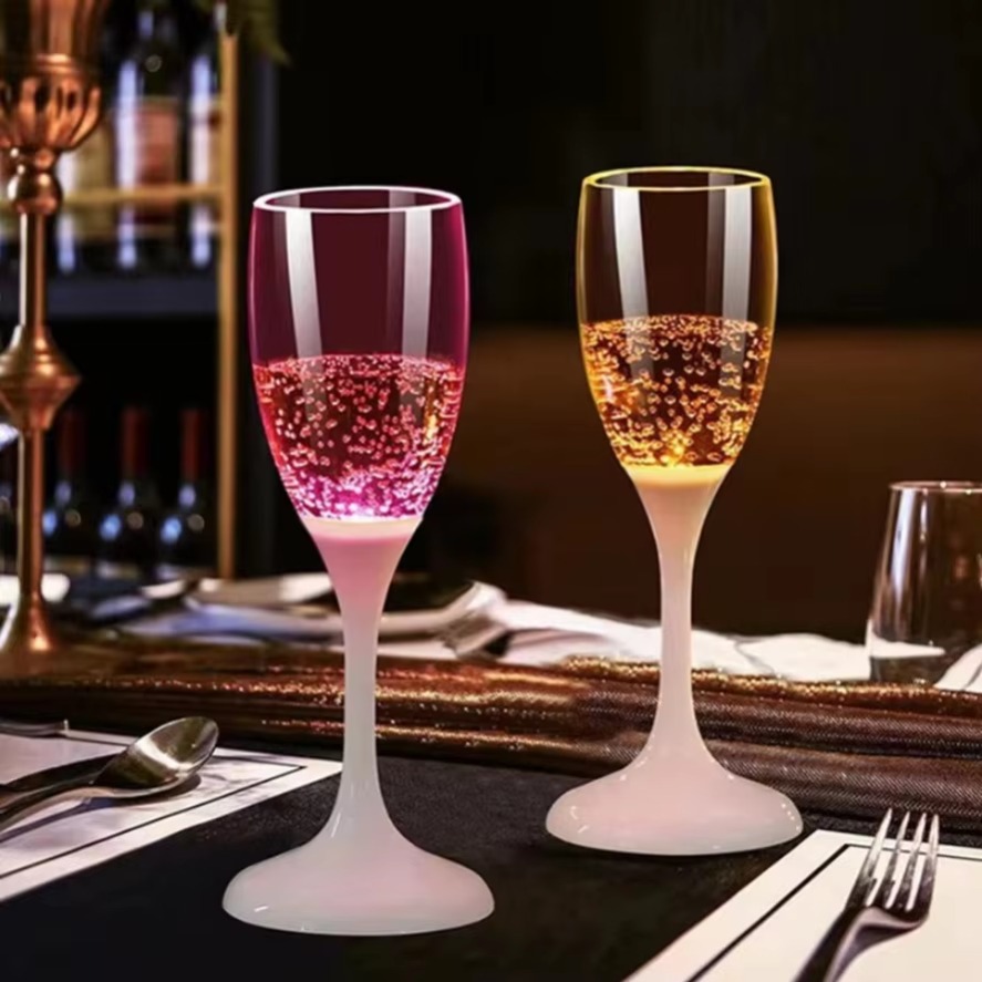 LED Automatic Flashing Cups Mu - Beer Wine Up recension och pris