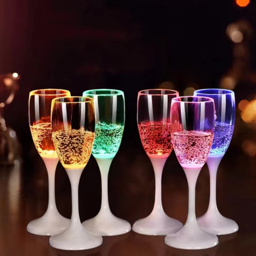 LED Automatic Flashing Cups Mu - Beer Wine Up recension och pris